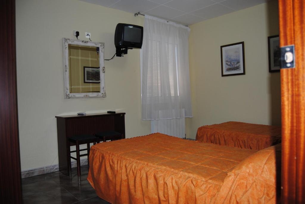 Hotel Casa Modesto El Pont de Suert Zimmer foto